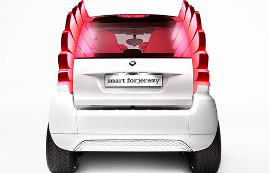“Smart forjeremy”车款后视图
